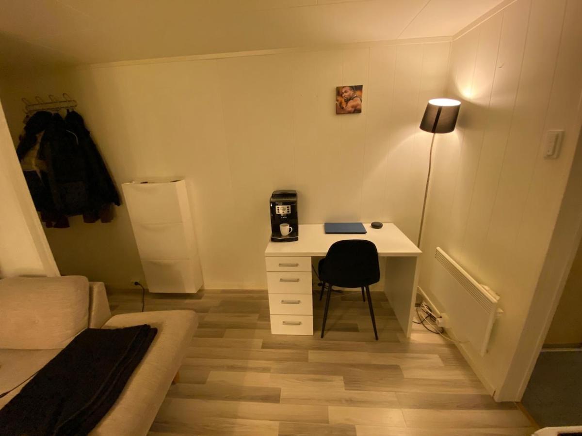 Cozy Flat Near Ishavskatedralen Appartamento Tromsø